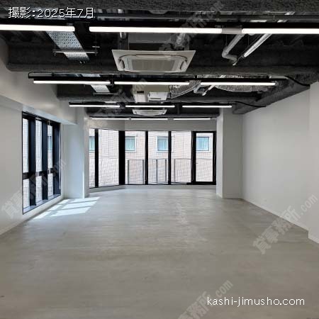 貸室内(13階)