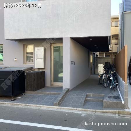 ビル入口