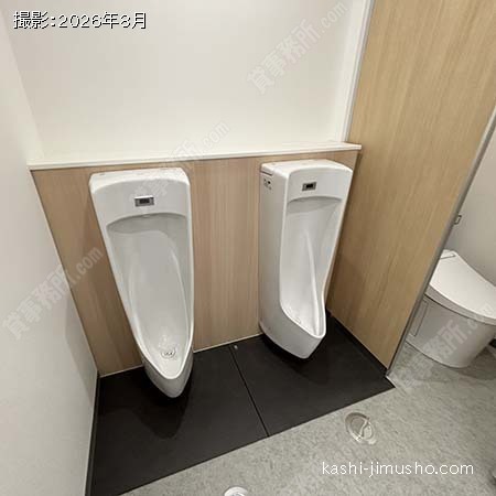 男性トイレ 男性トイレ