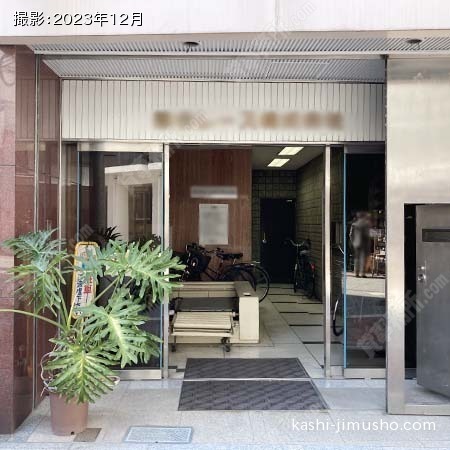 ビル入口