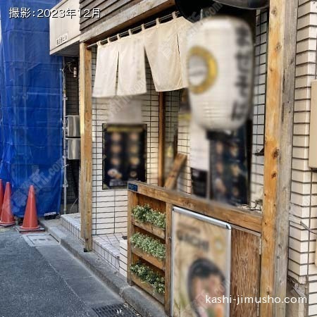 ビル前面