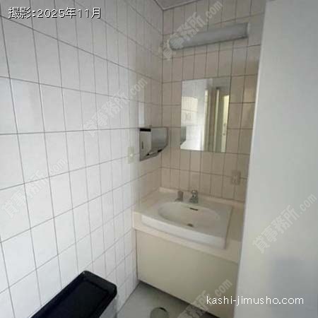 男性トイレ 男性トイレ