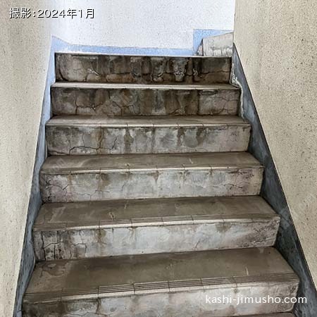 共用階段