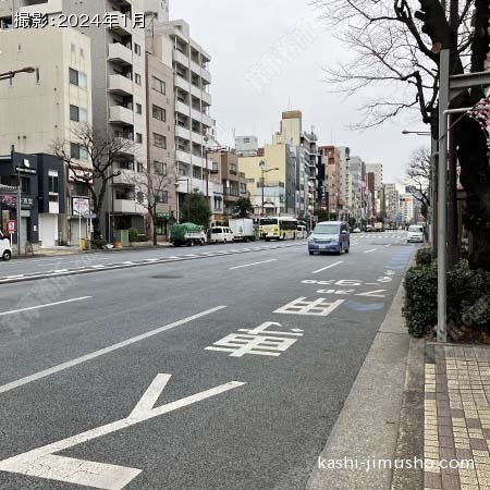 前面道路(永代通り）