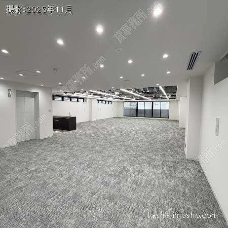 貸室内(2・3階) 貸室内(2・3階)