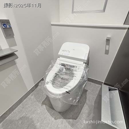 女性トイレ 女性トイレ