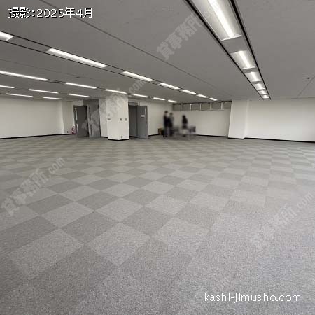 貸室内(5階75.88坪)