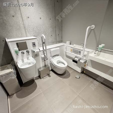 バリアフリートイレ バリアフリートイレ
