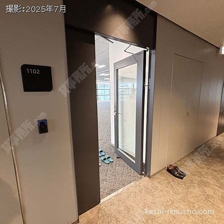 貸室入口(11階）