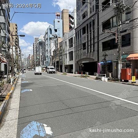 周辺環境：左衛門橋通り