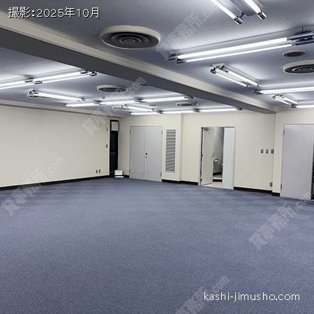 貸室内(4階) 貸室内(4階)