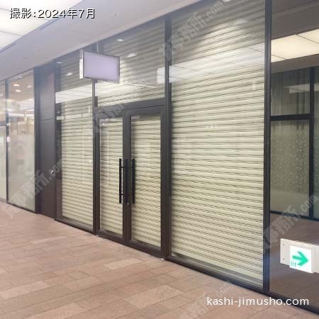 貸室入口(1階23.48坪)