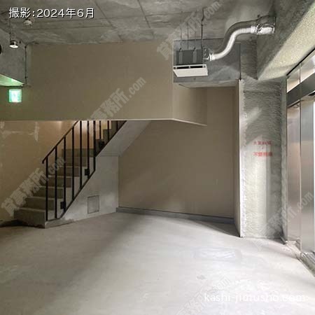 貸室内(B1-1階)