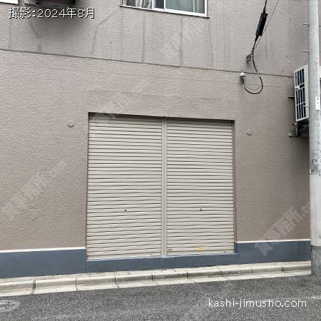 貸室入口