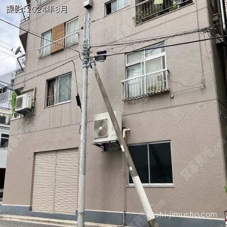 ビル前面