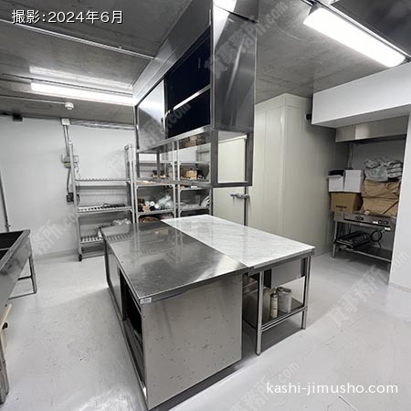 貸室内(地下1階）
