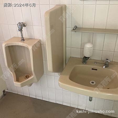 男性トイレ