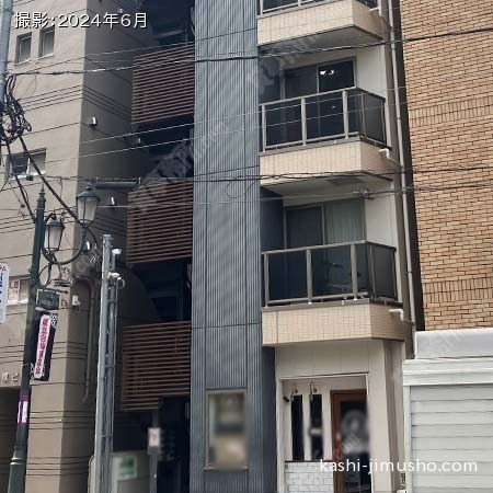 ビル前面