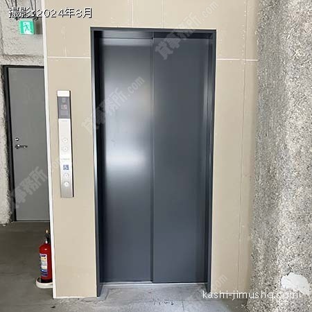 貸室階エレベーター