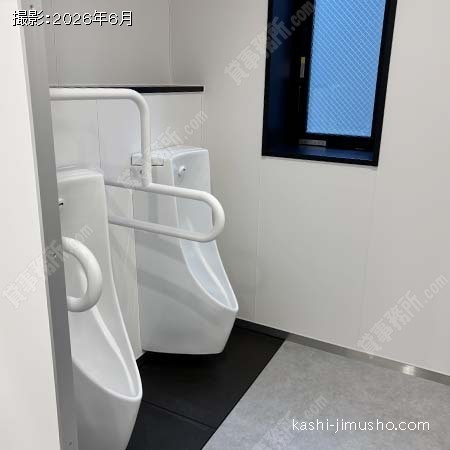 男性トイレ 男性トイレ