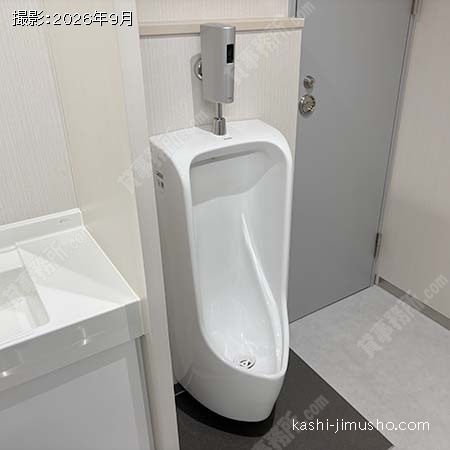 男性トイレ