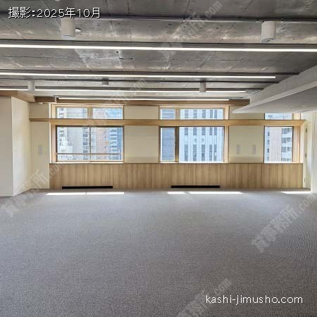 貸室内(8階)