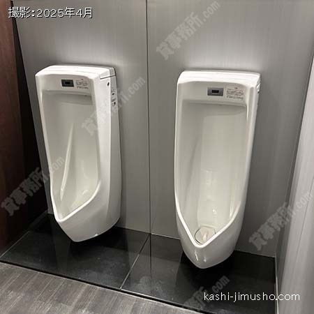 男性トイレ(2階）