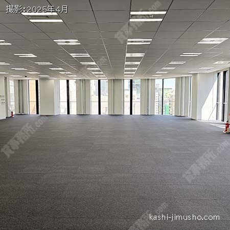 貸室内(8階）