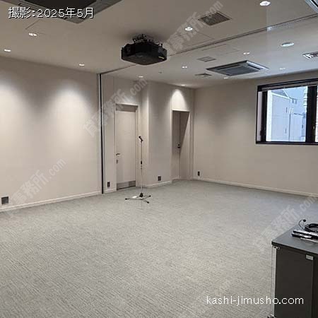 2階ラウンジ