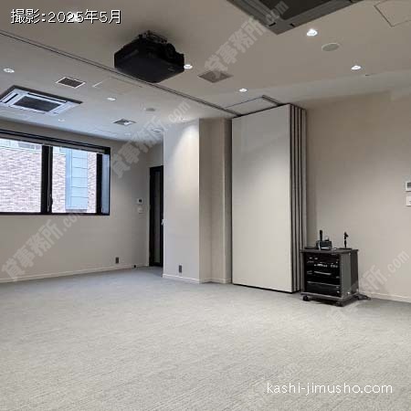 2階ラウンジ