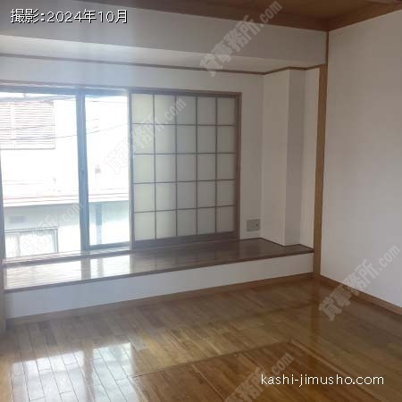 貸室内(2-3階)