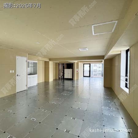 貸室内(9階)