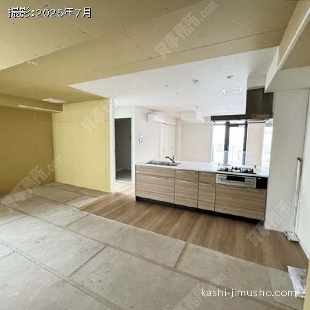 貸室内(8階)