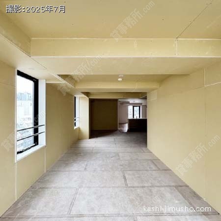 貸室内(8階)