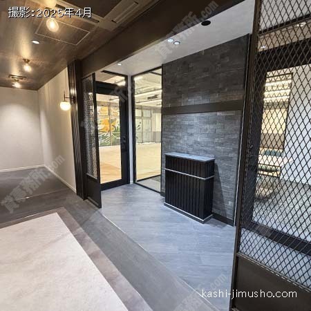 貸室内(B1階)