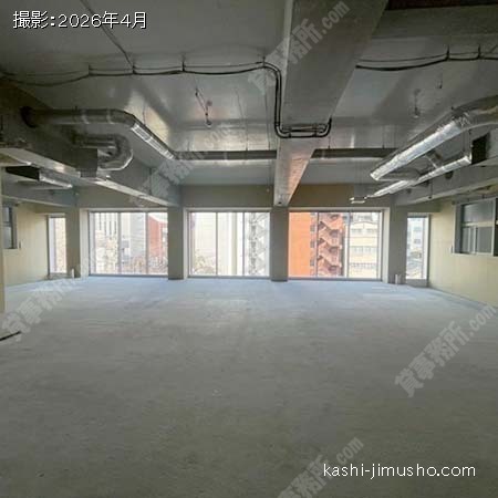 貸室内(4階) 貸室内(4階)