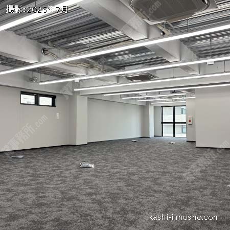 貸室内(8階)
