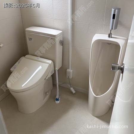 男性トイレ