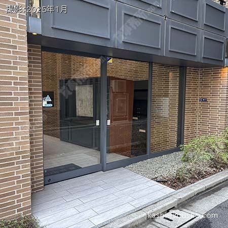 建物入口