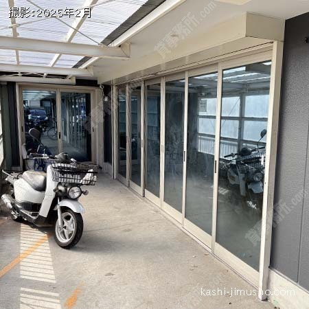 貸室入口(1階)