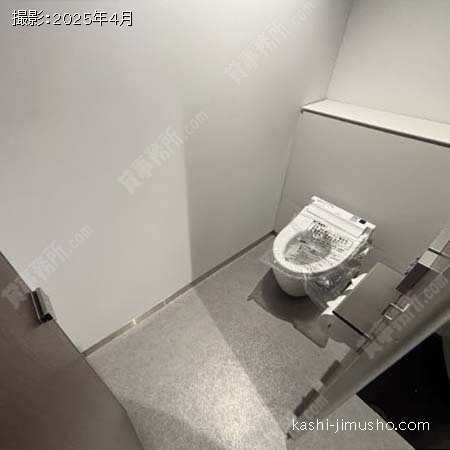 男性トイレ