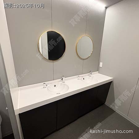 女性トイレ 女性トイレ