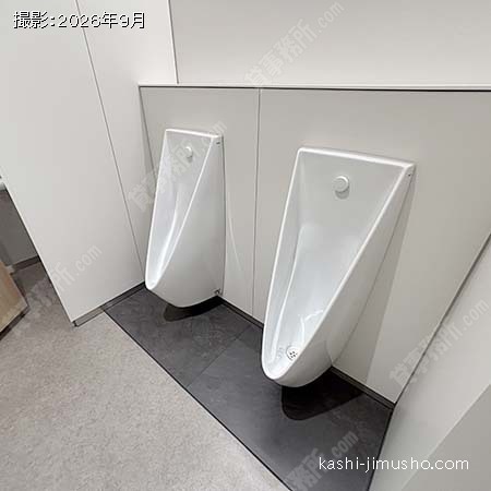 男性トイレ 男性トイレ