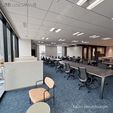 貸室内(11・12・13階A)