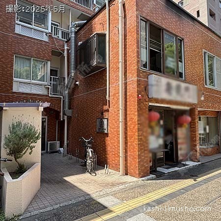 ビル前面