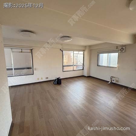 貸室内(5階) 貸室内(5階)