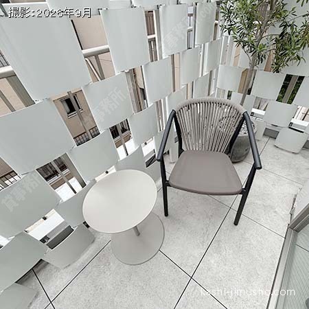 バルコニー バルコニー