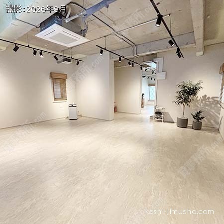 貸室内(2階) 貸室内(2階)