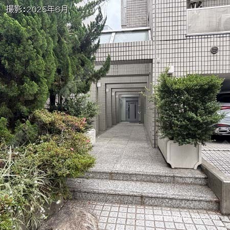 建物入口