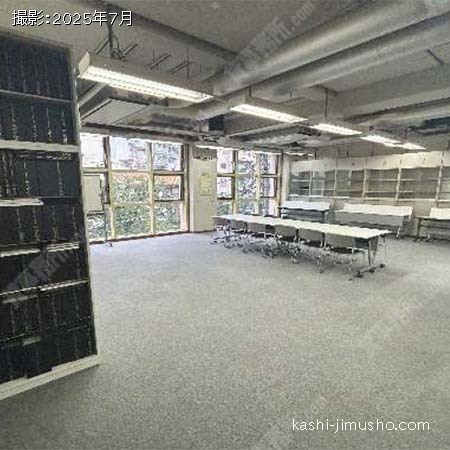 貸室内(3階）